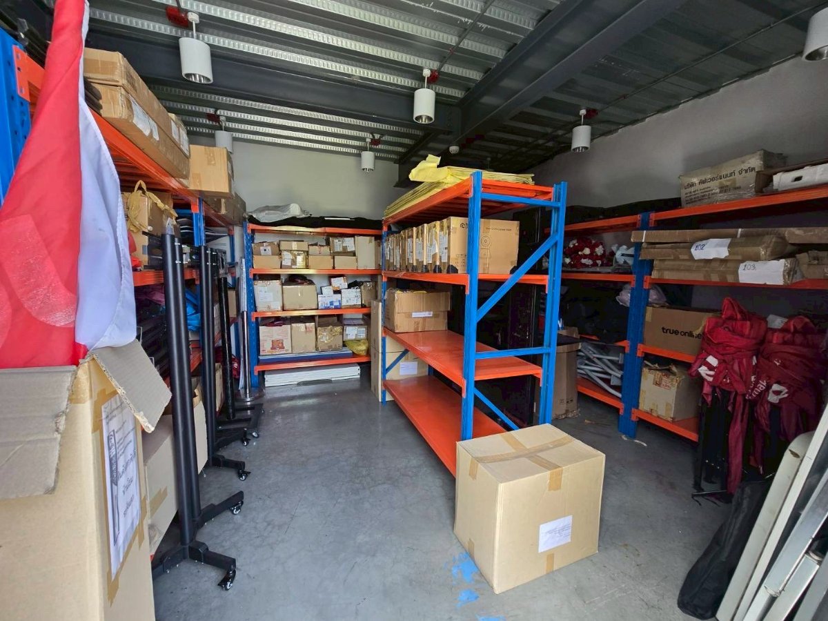 ผลงานขนย้ายคลังสินค้า 11