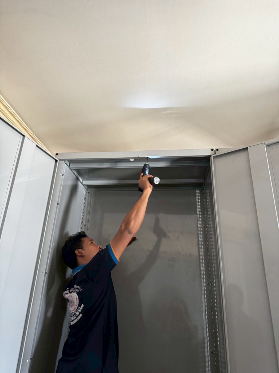 ผลงานรื้อถอน ขนย้าย ติดตั้งตู้ราวเลื่อน 8