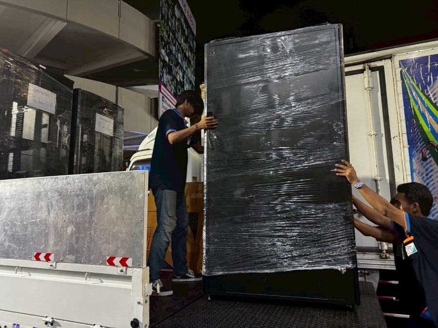 ผลงานขนย้ายตู้ Rack Server IT 4